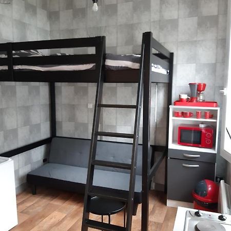 Maison Studio Sedan Meuble 14M2 Independant Bagian luar foto