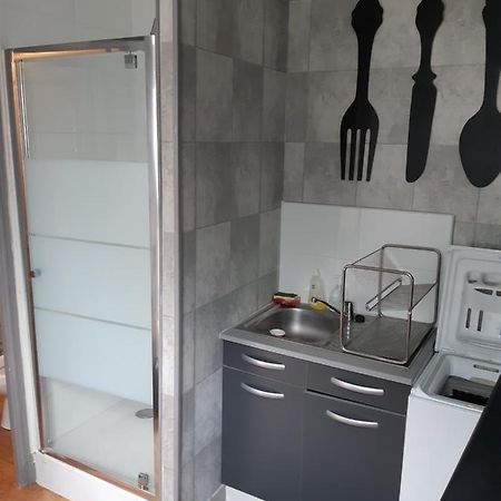 Maison Studio Sedan Meuble 14M2 Independant Bagian luar foto