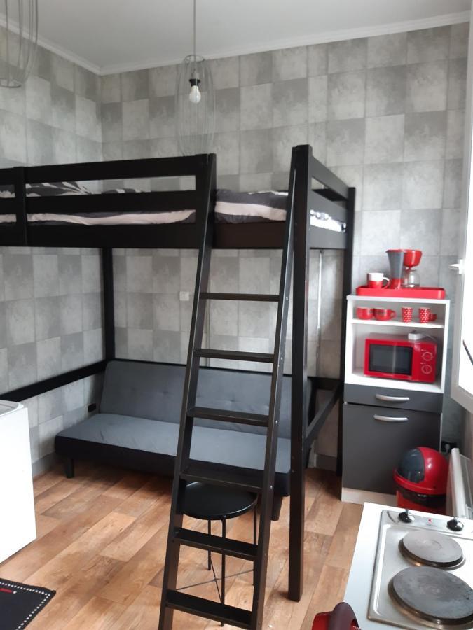 Maison Studio Sedan Meuble 14M2 Independant Bagian luar foto